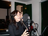 Paula Monsalve singer songwriter from Linares Chile